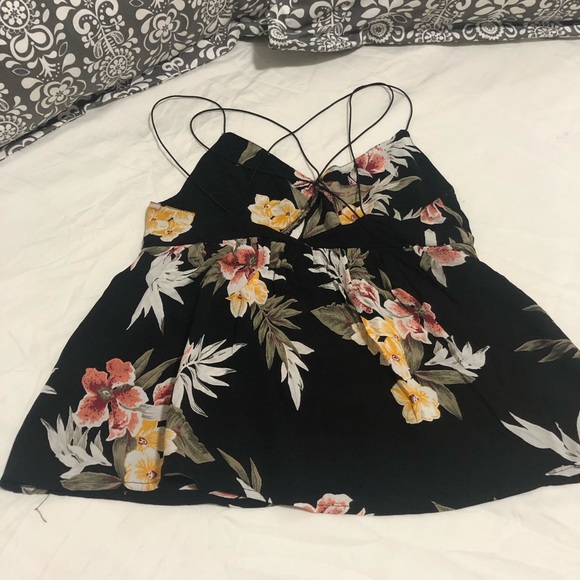 BLACK TOP. - Picture 2 of 4